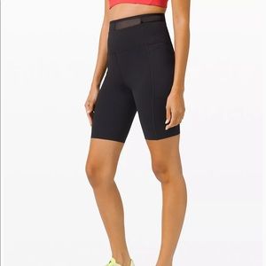 Lululemon Femme Force Super High Rise Short 8”